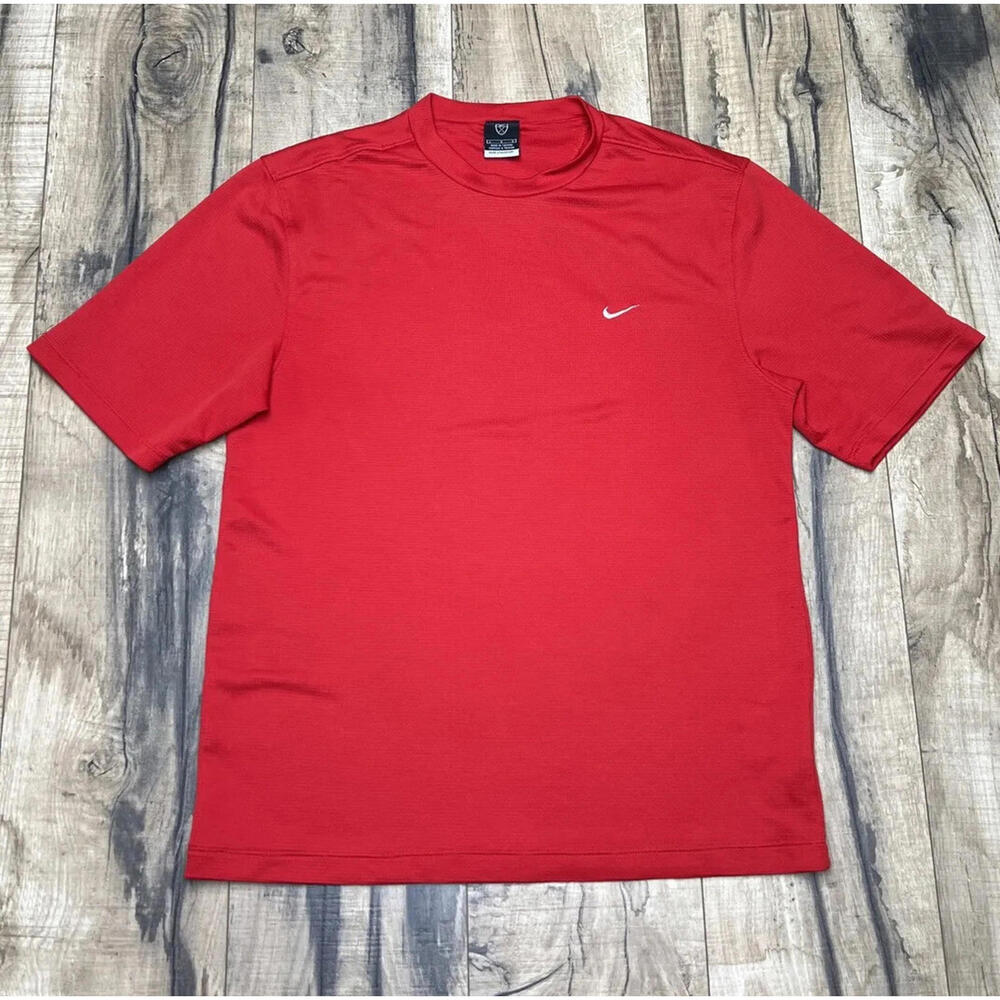 Vintage 90s Nike Golf Mini Swoosh Sphere Dry Red  T-shirt Short Sleeve Large .